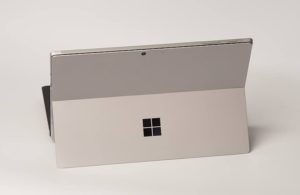Mehr über den Artikel erfahren For Families of Teens at Microsoft Surface